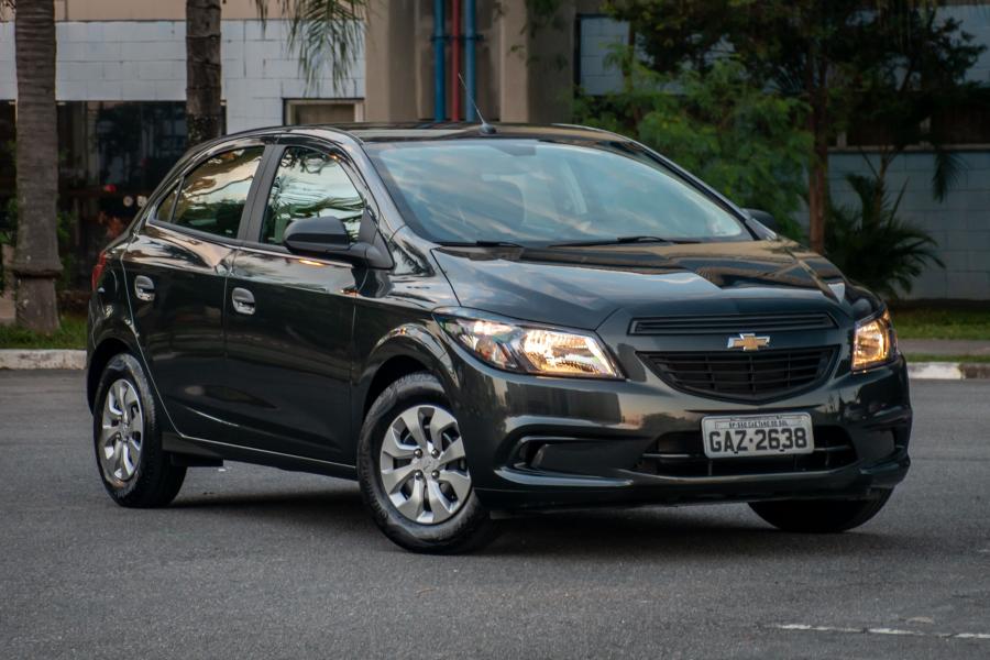 Chevrolet onix фото