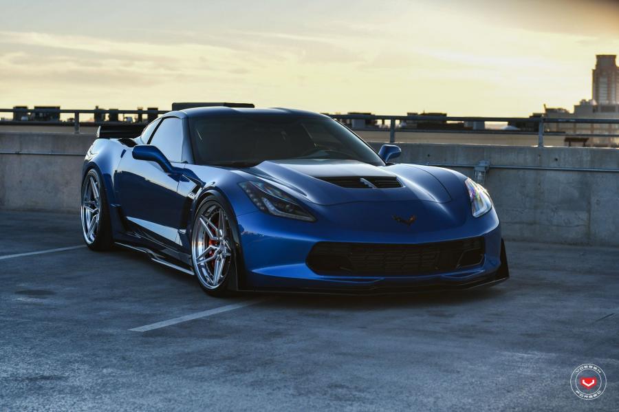 Chevrolet Corvette Tuning Black