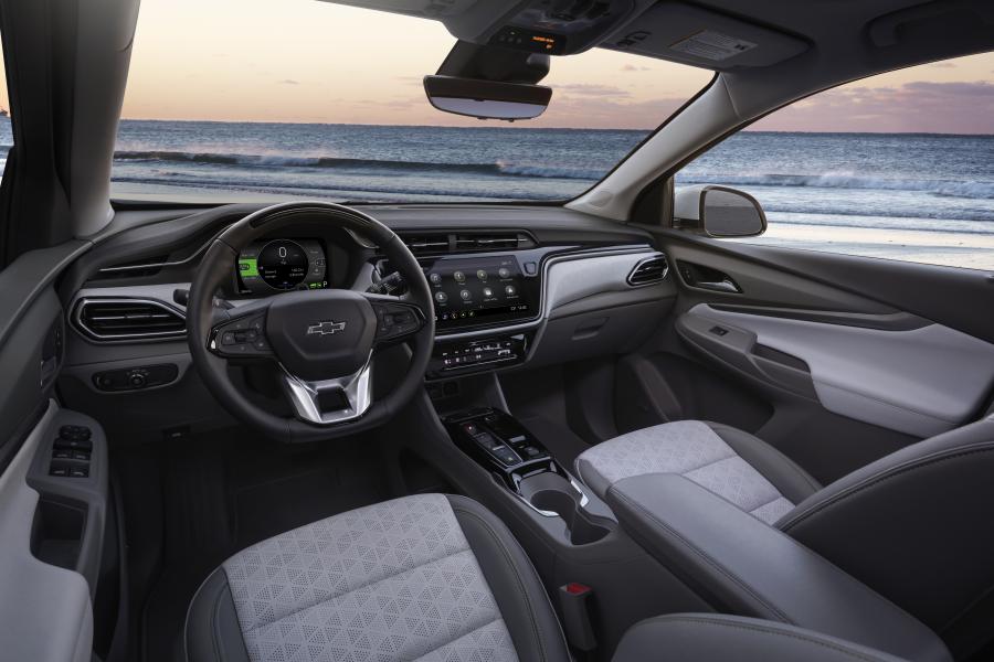Торпедо Chevrolet Bolt EUV 2021 года  (NA) (фото 7 из 12)