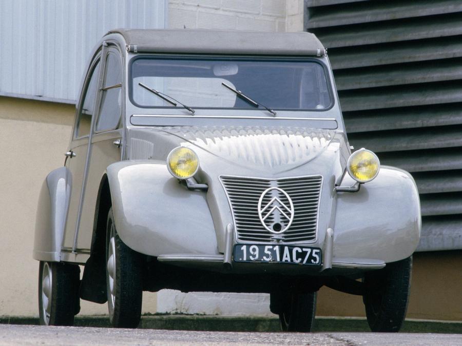 Парижский автосалон 1948 года