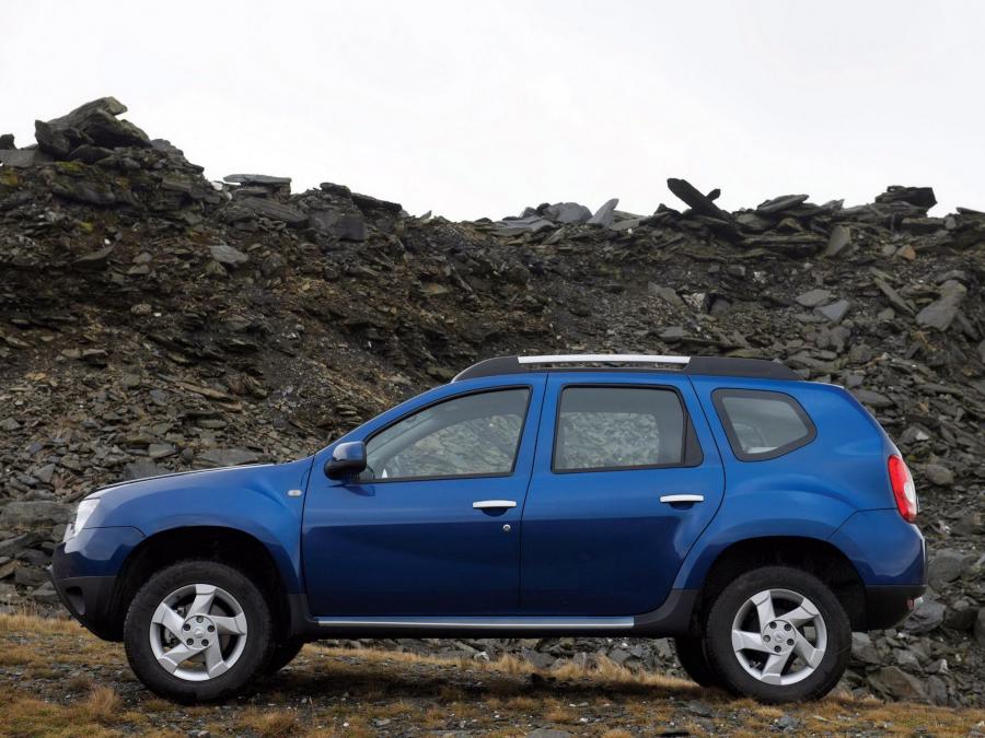 Рено дастер синий фото Dacia Duster 2013 года выпуска для рынка Великобритании и Ирландии. Фото 12. VER