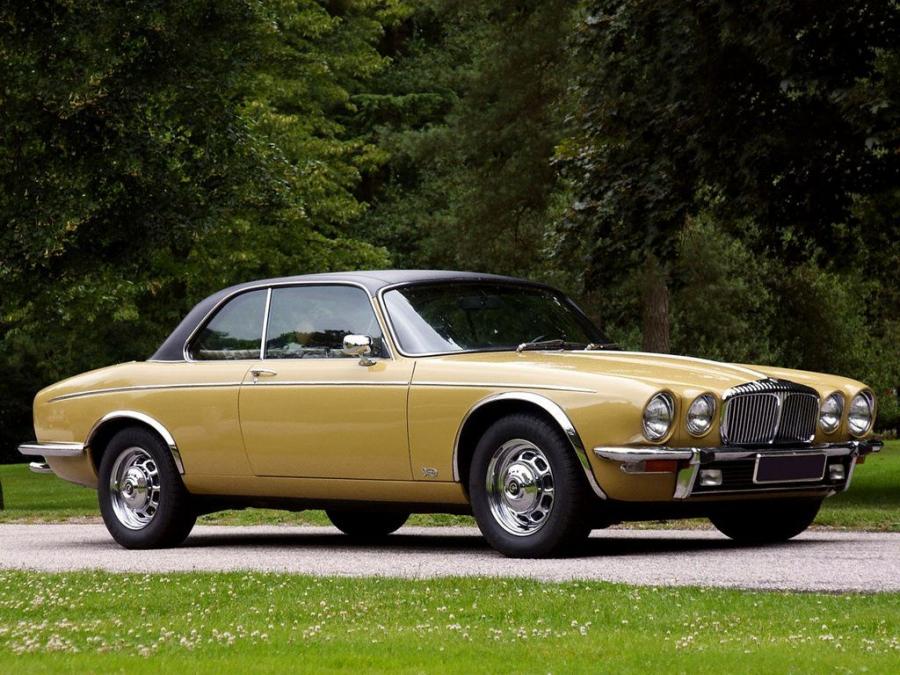 Daimler ds420 1975