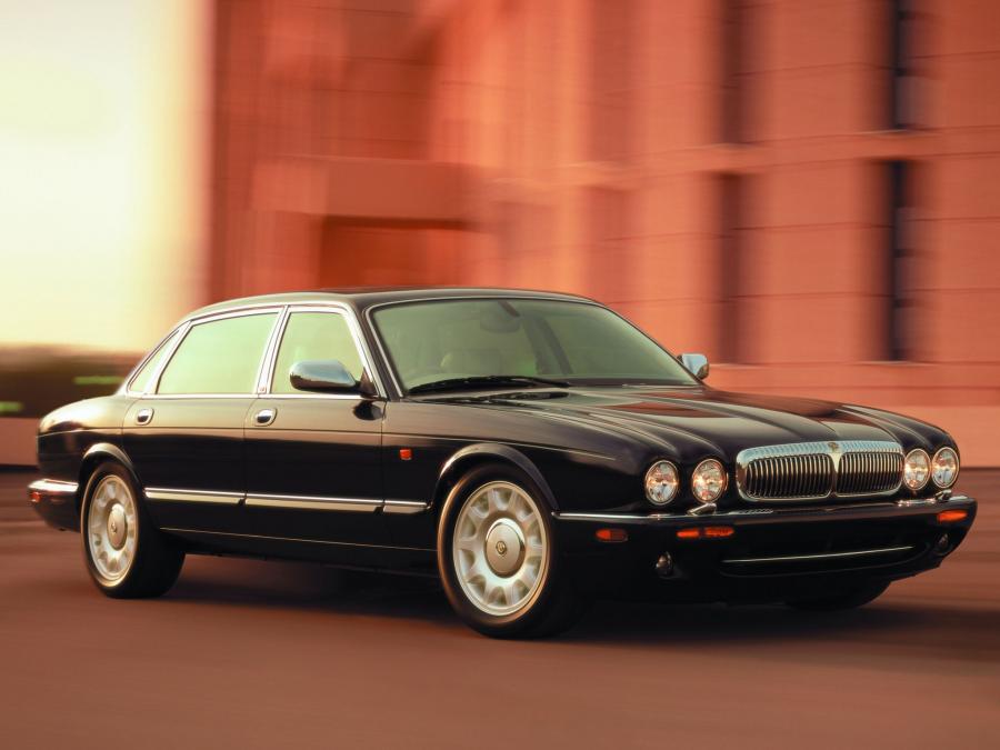 Jaguar XJ super v8