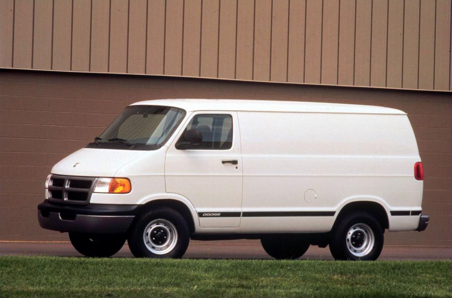 Chevrolet van dodge Ram van