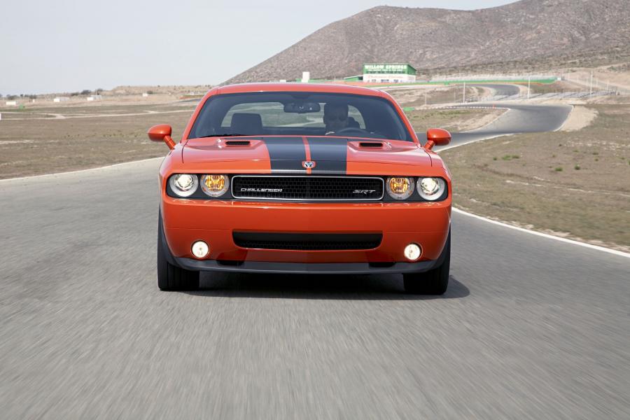 Dodge Challenger srt 2008