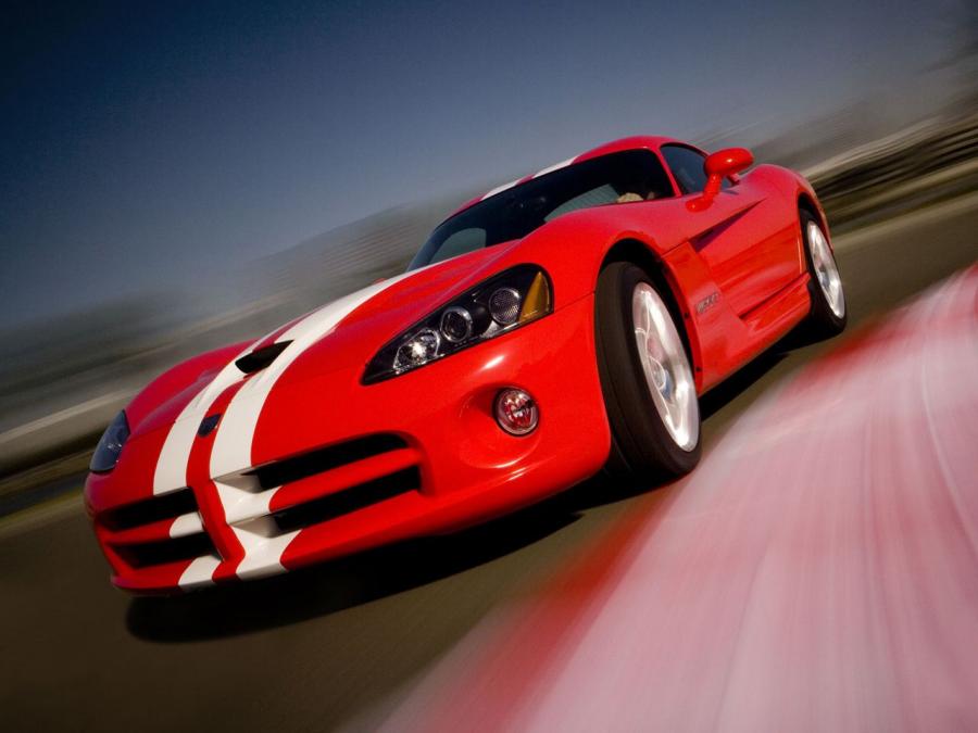 Машина dodge Viper srt 10