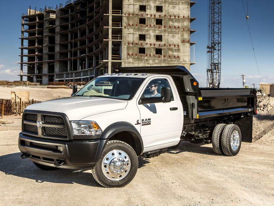 Dodge Ram 5500 Tradesman Chassis Regular Cab Dump Bed 2013 года выпуска ...