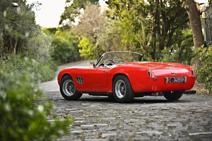 Ferrari 250 California