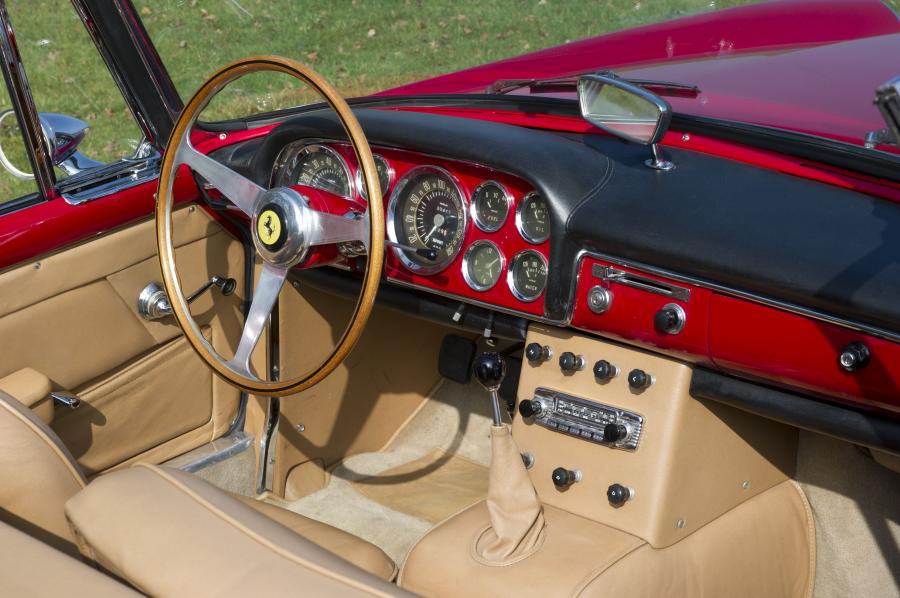 Ferrari 250 gt Cabriolet