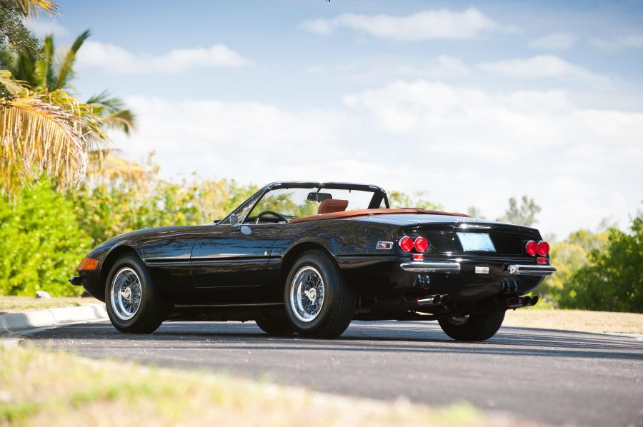 Ferrari Daytona 365 1972