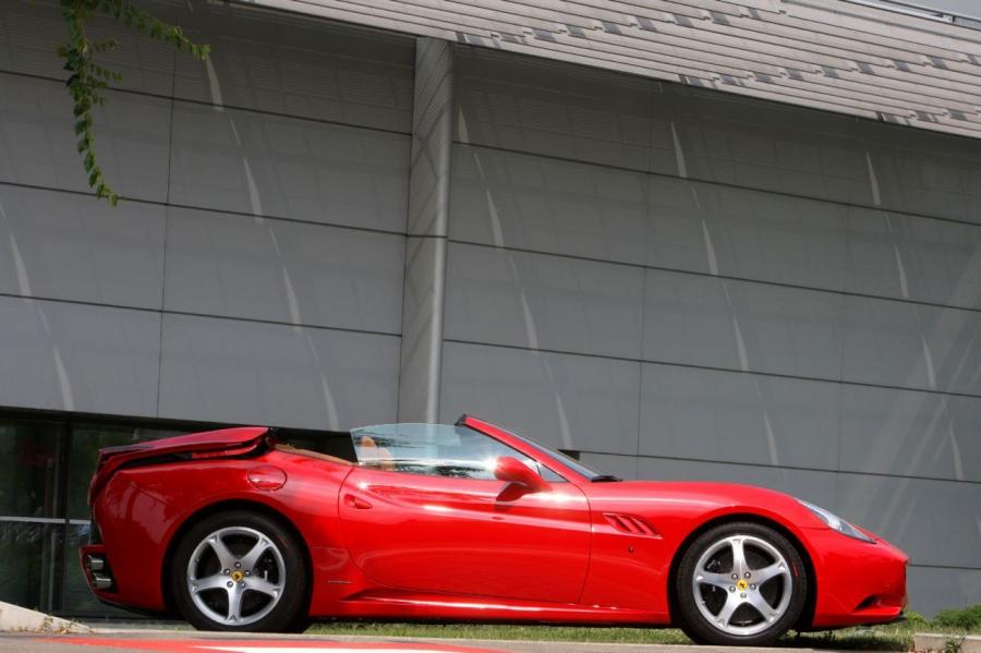 Ferrari California 2008