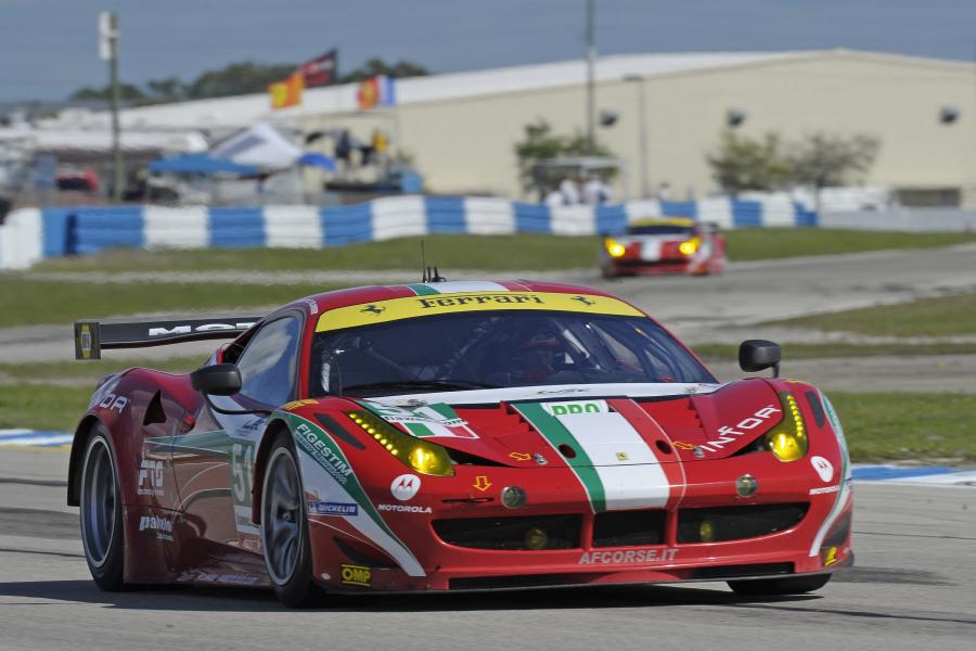 Гоночная Ferrari 458 Italia