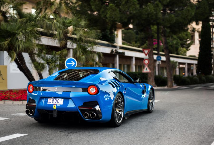 2015 Ferrari f12tdf