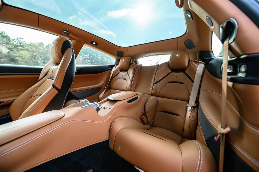 Ferrari gtc4lusso Interior