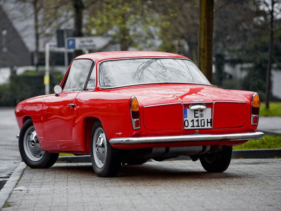 Fiat 850 Sport Coupe foto