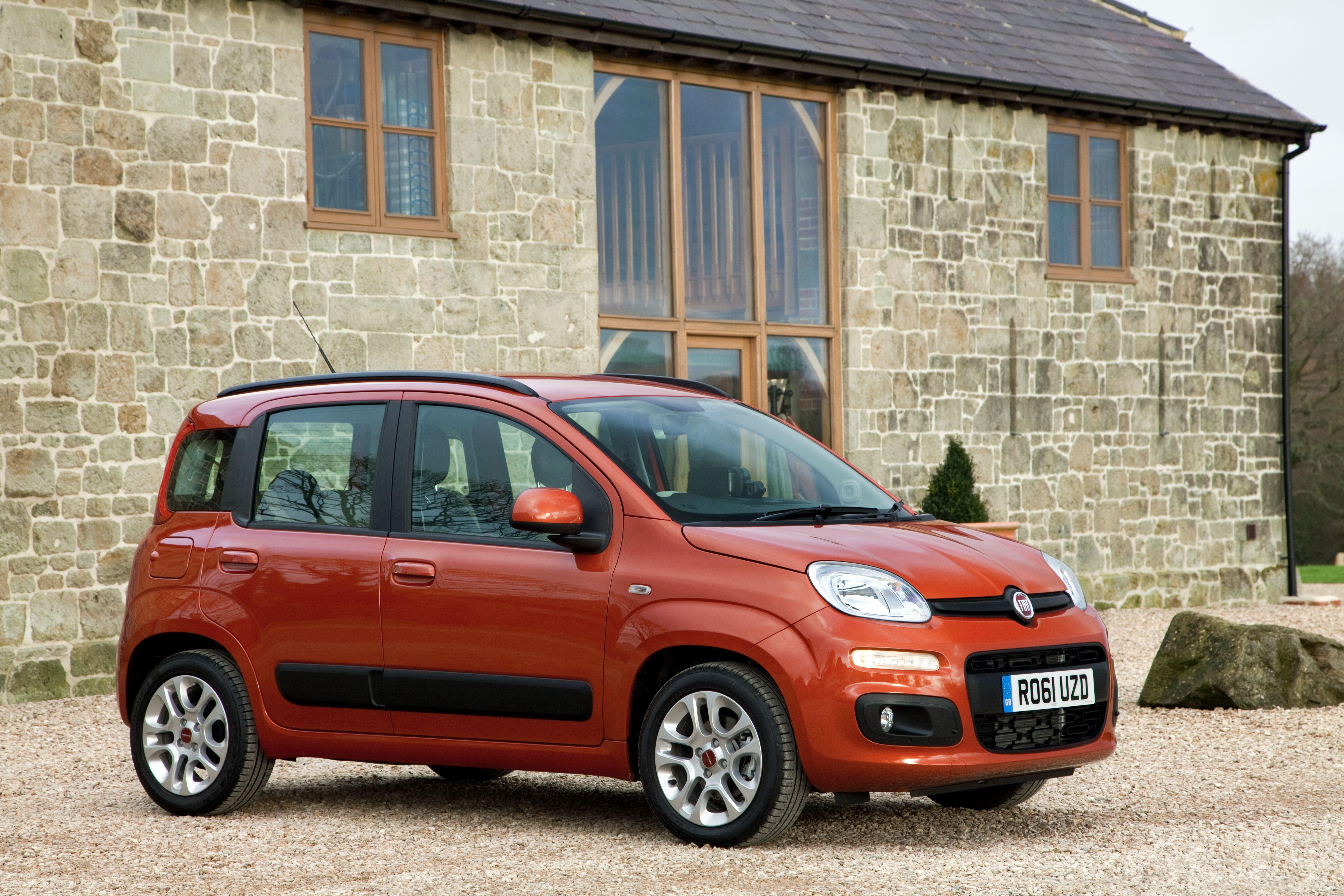 Fiat Panda 2012 года выпуска для рынка Великобритании и Ирландии. Фото ...
