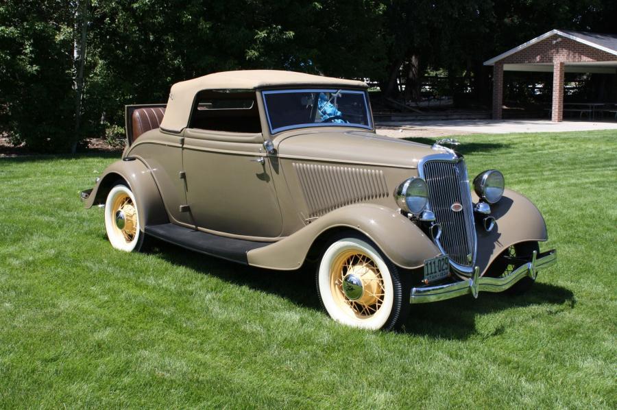 Ford Model 40 DeLuxe Cabriolet 1934 года (фото 11 из 11). 