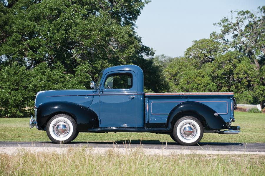 Ford Pickup Custom