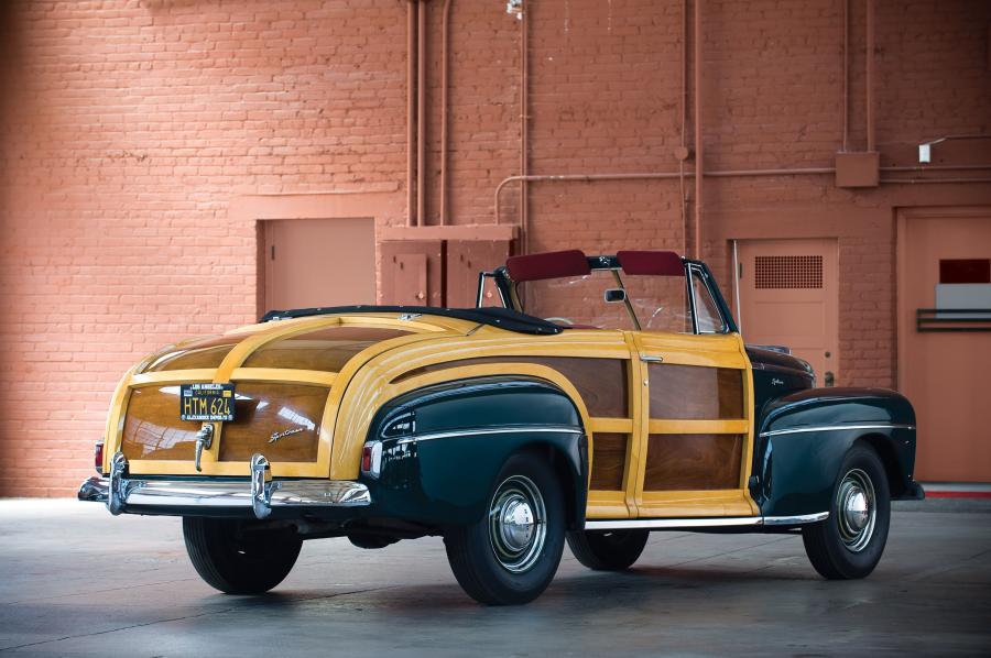 Ford Super DeLuxe Sportsman Convertible 1947 года выпуска. Фото 57. VERcity