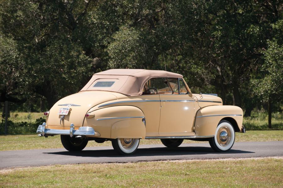 Ford super Deluxe Convertible