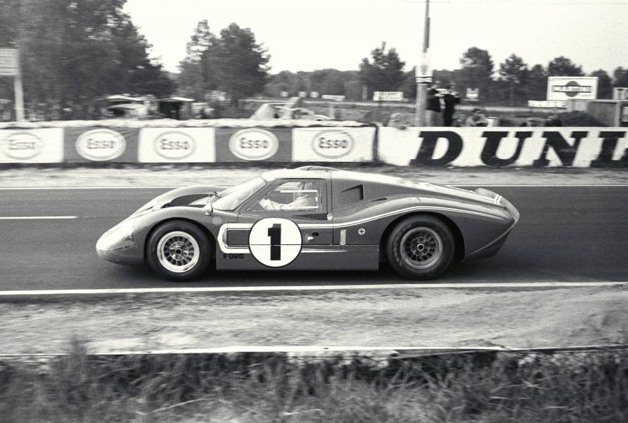 Дэн Герни Ford gt40