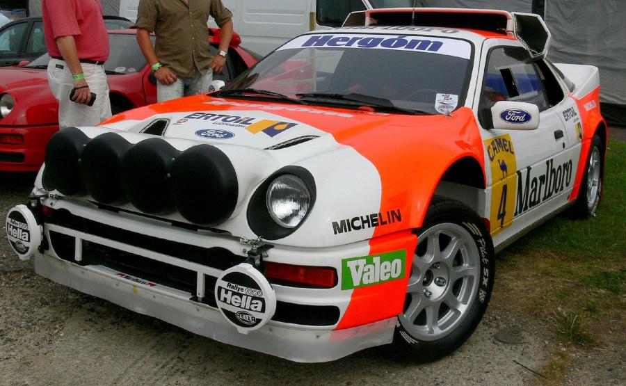 Ford rs200 ралли