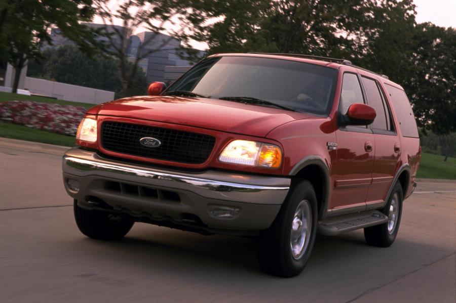 Ford Expedition 1999 года (фото 57 из 59). 
