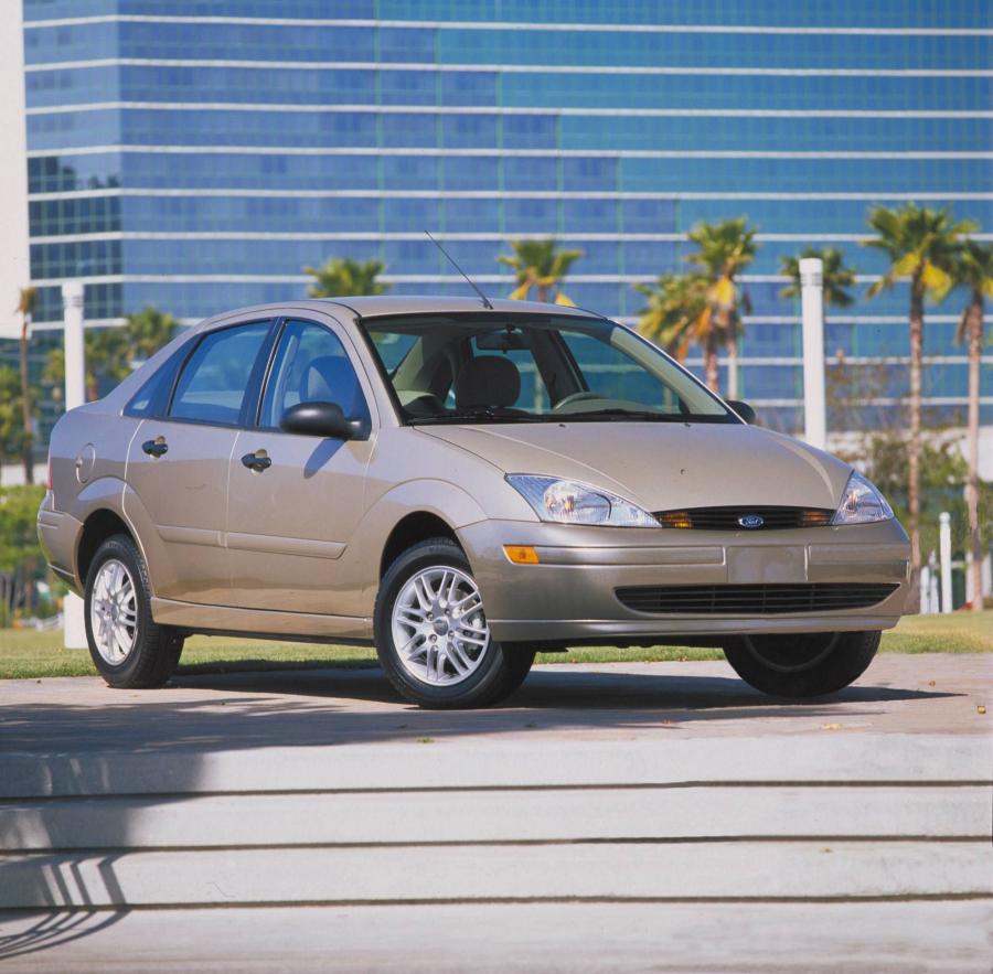 Форд фокус 1 поколения. Ford Focus 1.6. Ford Focus 1999. Ford Focus 1 седан. Ford Focus 2004 седан.