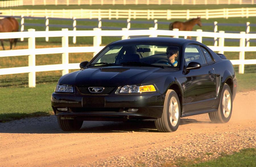 Ford Mustang 1999