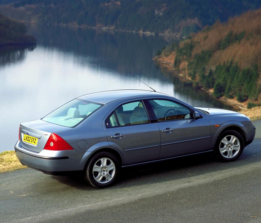 ford mondeo 2000