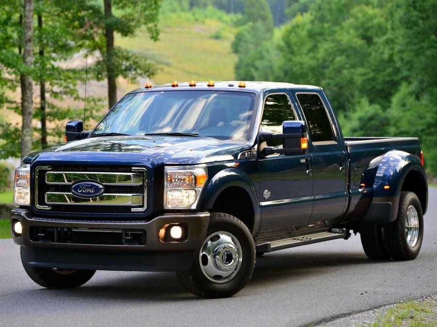 Ford F-350 Super Duty King Ranch Crew Cab 2011 года выпуска. Фото 1. VERcity