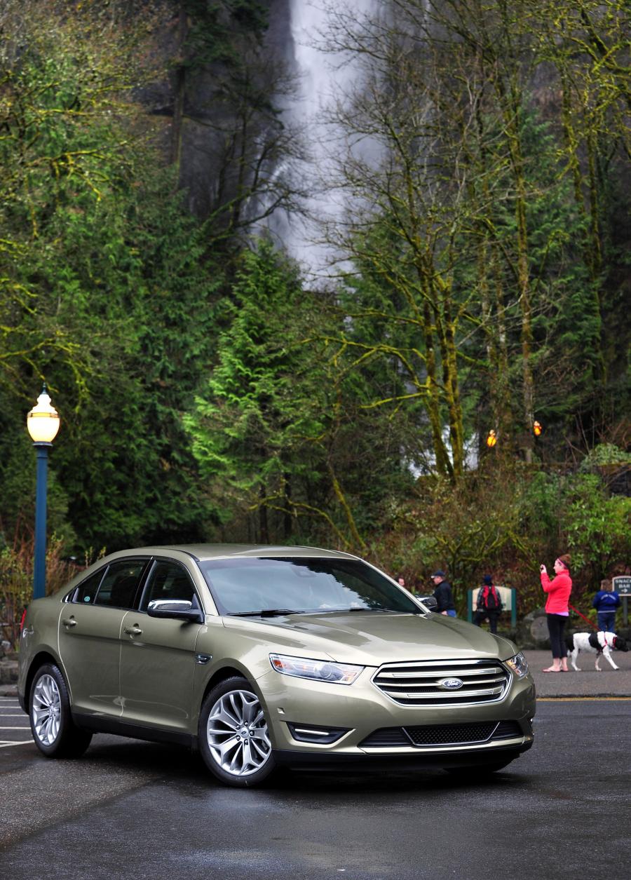 2013 Ford Taurus Facelift