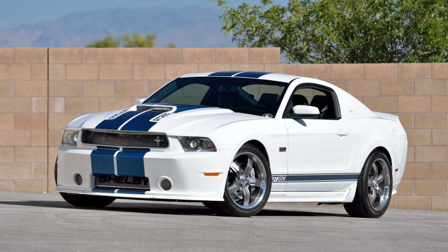 Ford Mustang gt 2011