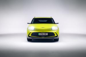 Genesis GV60 2022 года  (UK)
