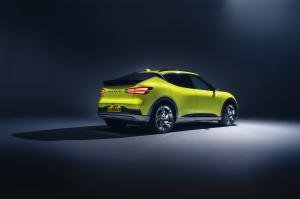Genesis GV60 2022 года  (UK)