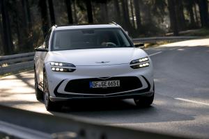 Genesis GV60 2022 года  (EU)