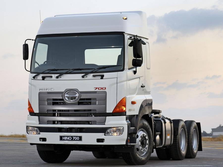 Автомобиль hino фото