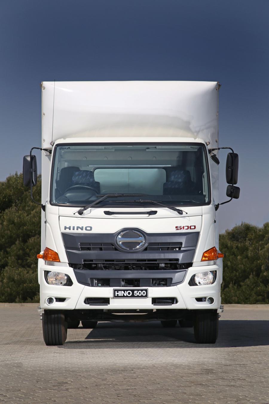 Автомобиль hino 500 фото