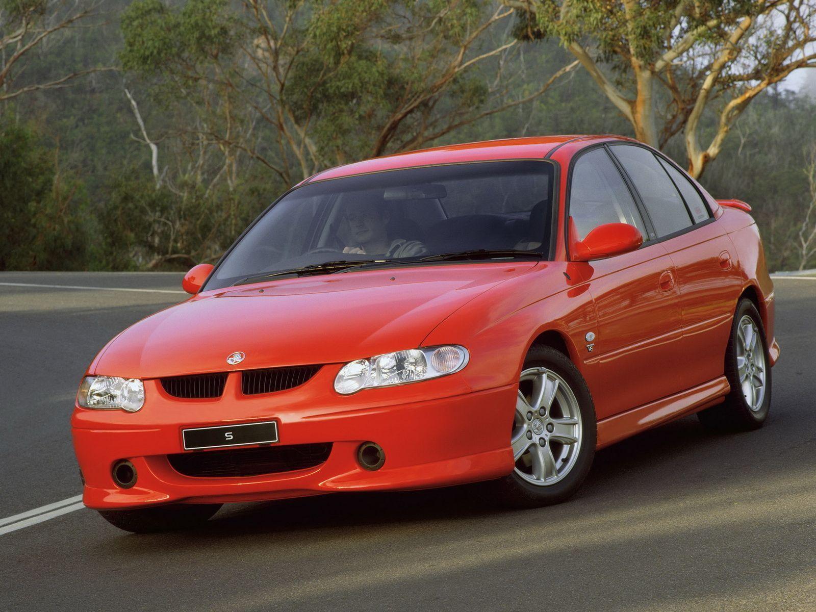 2000 Holden Commodore