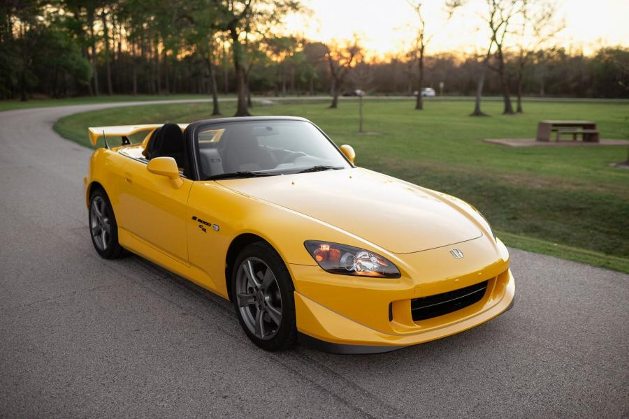 Car Honda s2000 Black