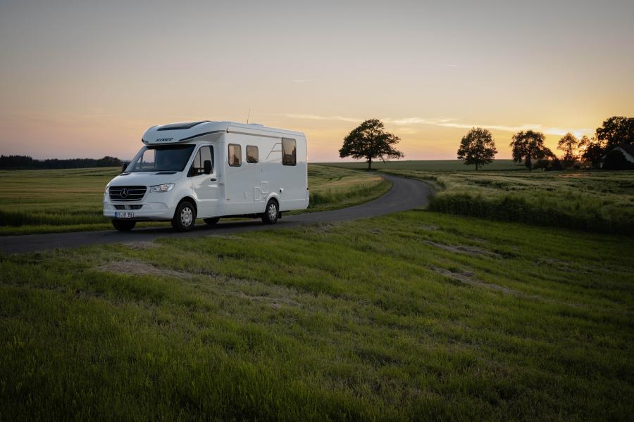 РђРІС‚РѕРґРѕРј Hymer Tramp s 680