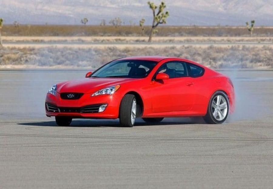 Hyundai Genesis Coupe 2010