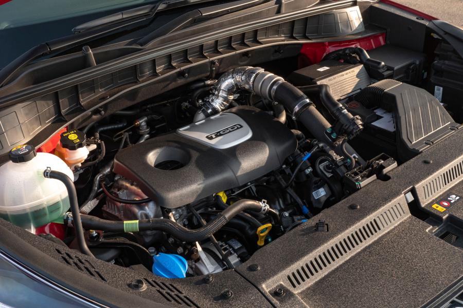 Туссан под капотом. Hyundai tucson 2. Туссан 2008 под капотом. Моторный отсек хендай туссан 2018. Hyundai tucson 2008 двигатель.