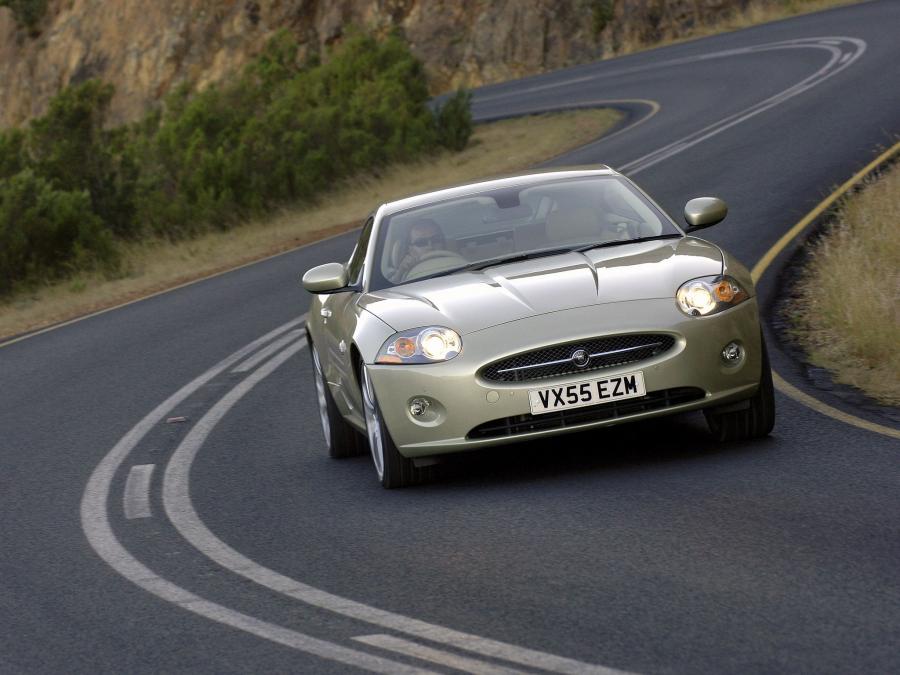 Jaguar XK Coupe 2006