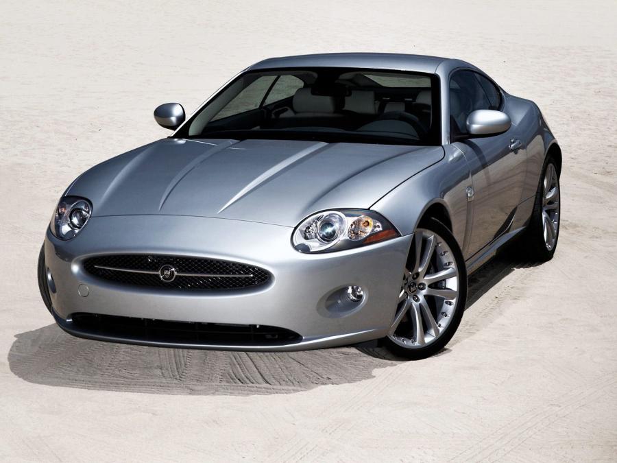 Jaguar XK Coupe 2006