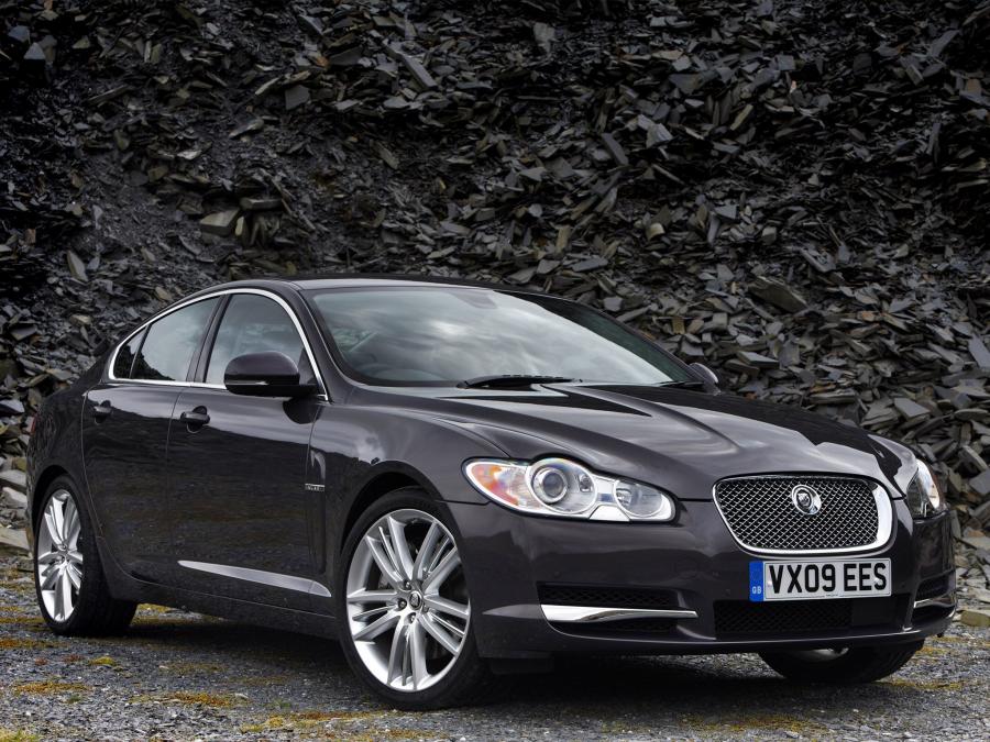 Jaguar xf фото