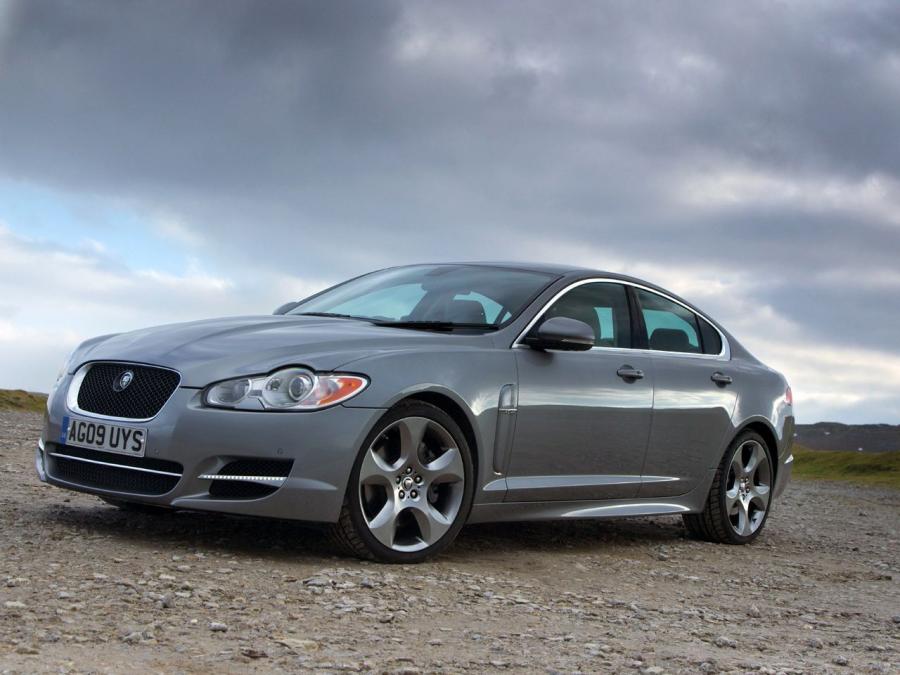 Jaguar XF 2010