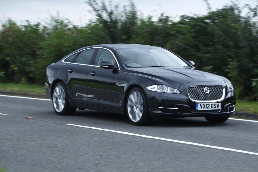 Jaguar XJ vi 2012