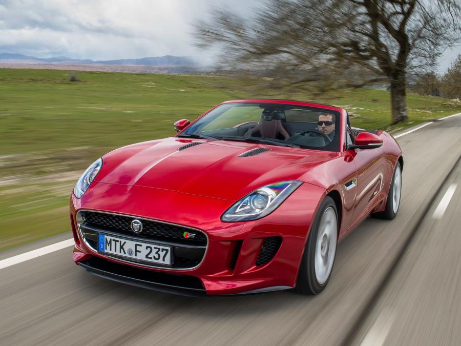 Jaguar f Type s 2013