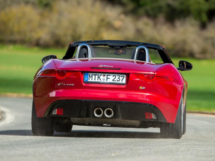 Jaguar f Type s 2013